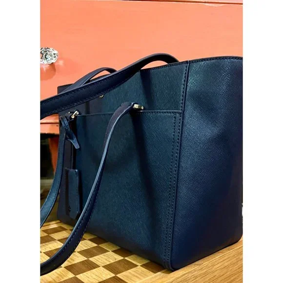 ♦️TORY BURCHN NAVY SMALL PARKER TOTE - Picture 4 of 12